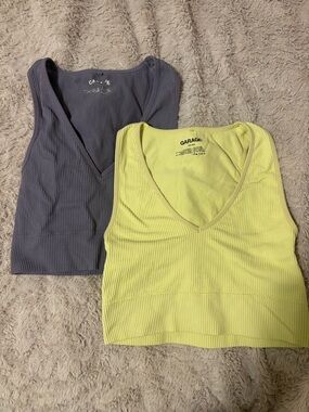 Garage Ribbed V-Neck Crop Tank - Yellow and Purple